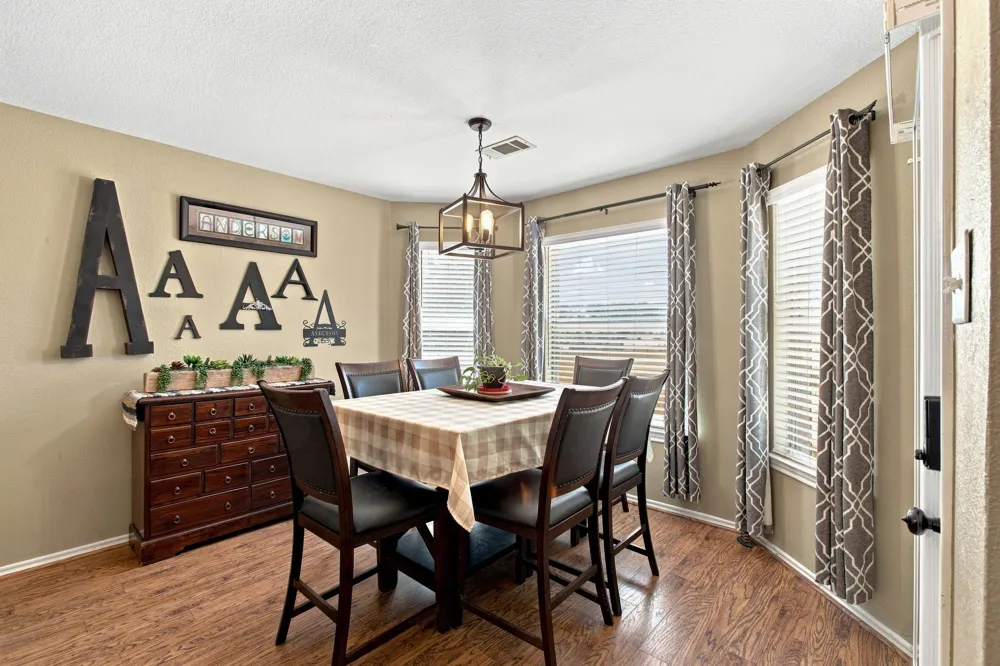 116 Springfield Circle Red Oak, TX 75165