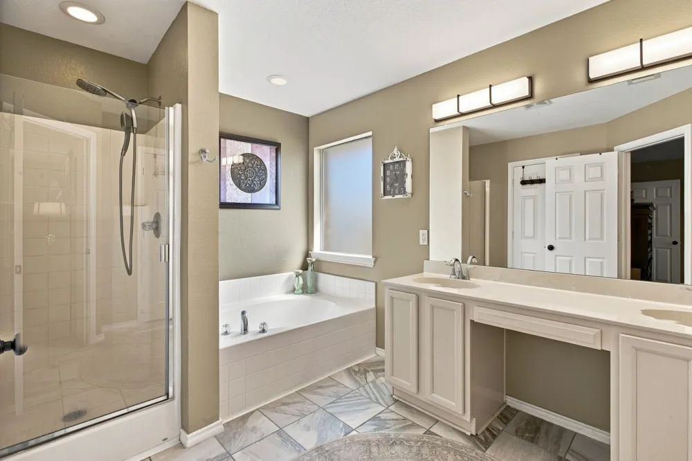 116 Springfield Circle Red Oak, TX 75165