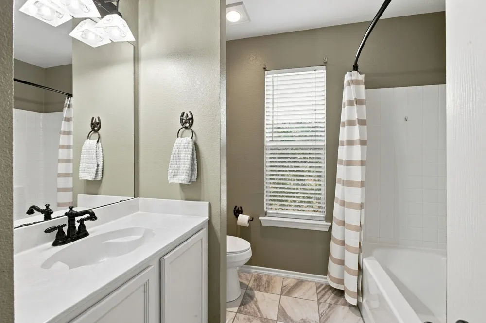 116 Springfield Circle Red Oak, TX 75165
