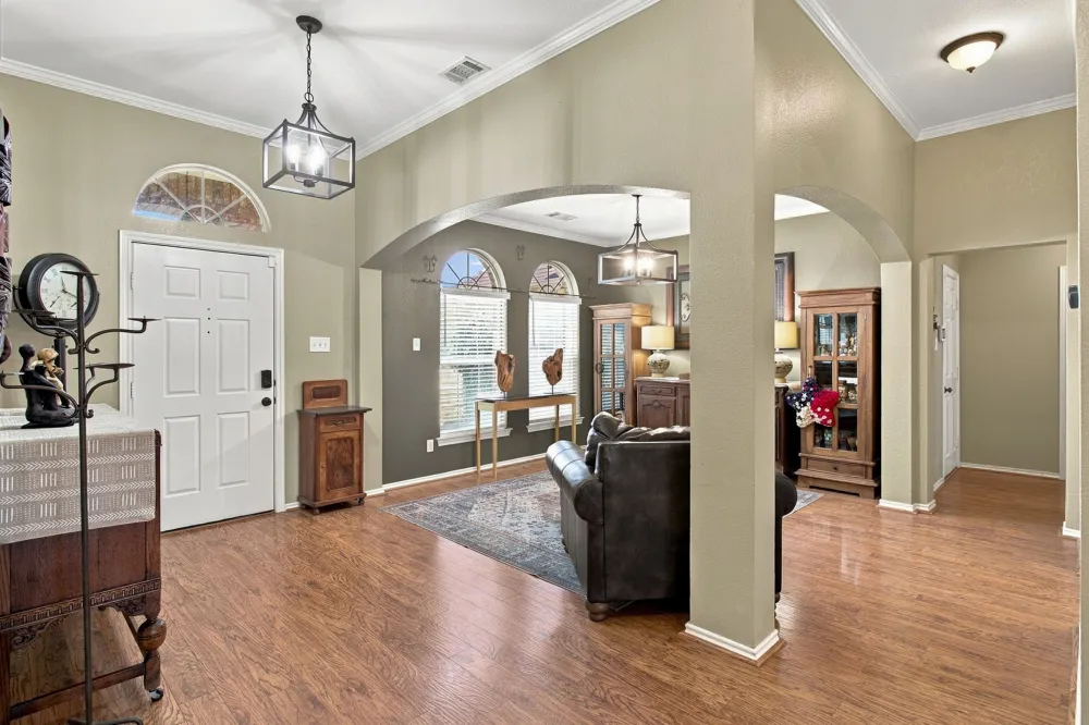 116 Springfield Circle Red Oak, TX 75165