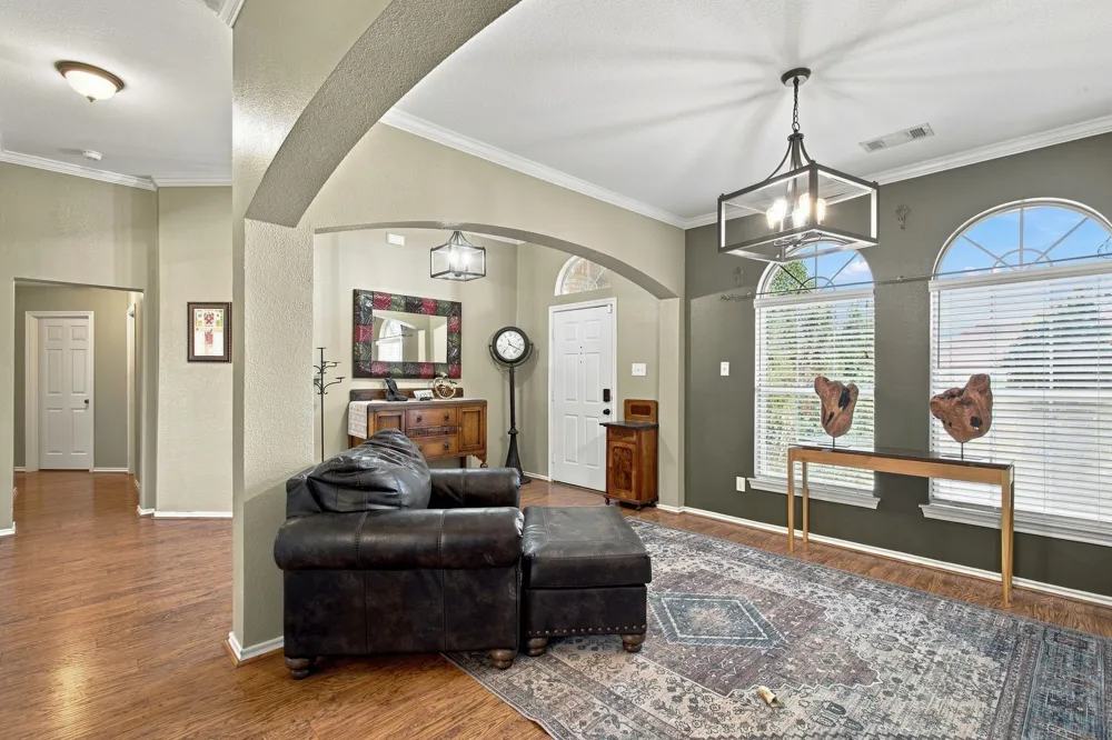 116 Springfield Circle Red Oak, TX 75165