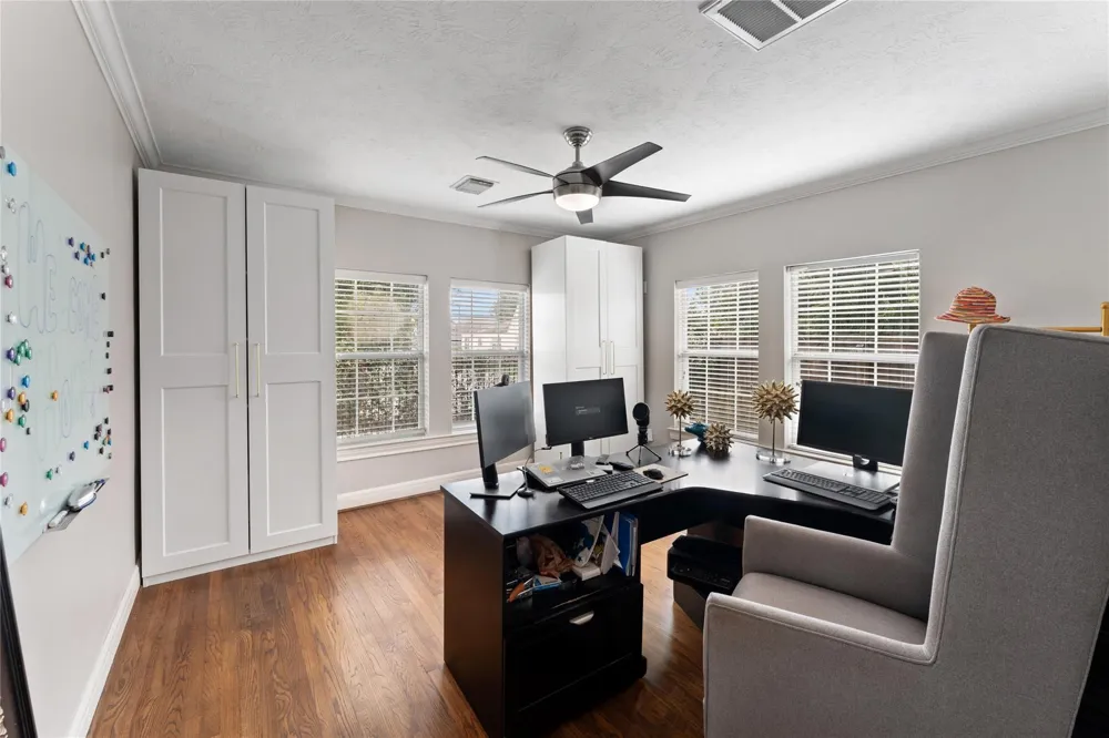 5256 Leeland Street Houston, TX 77023