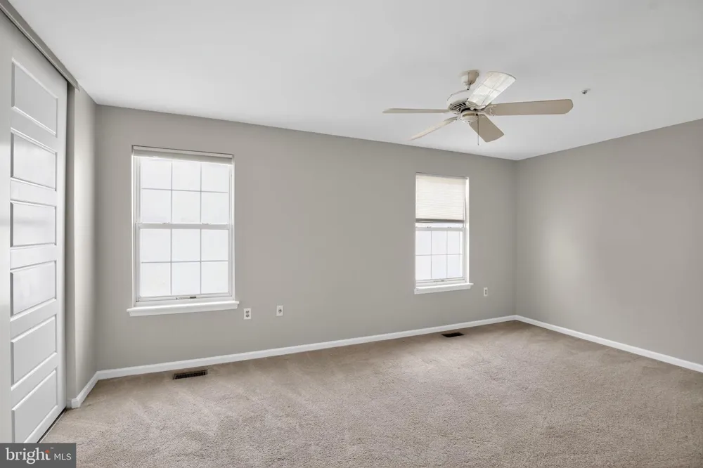 2492 WENTWORTH DRIVE Crofton, MD 21114