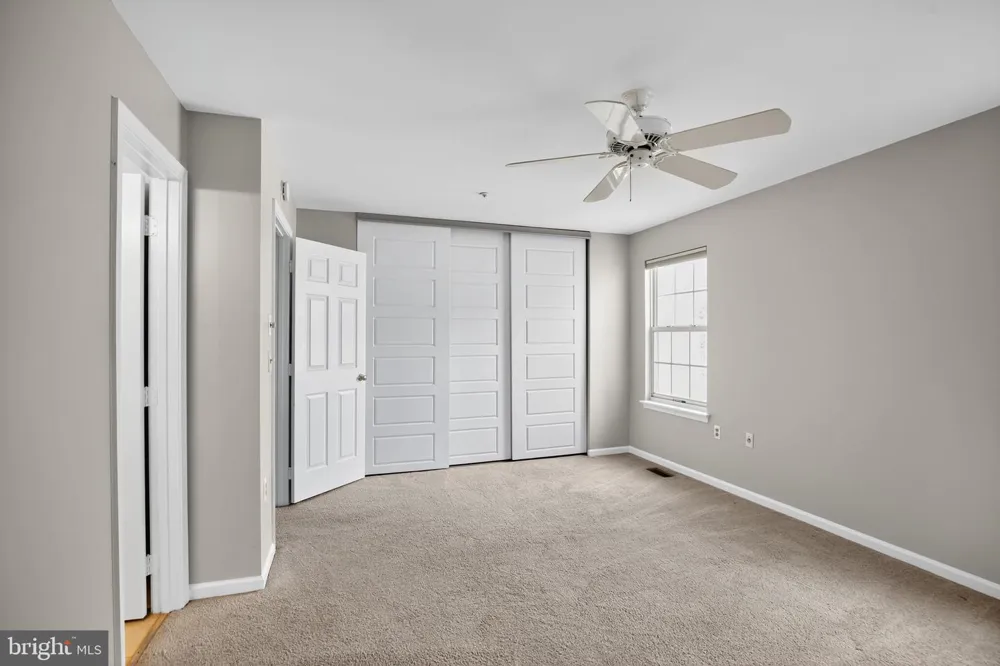 2492 WENTWORTH DRIVE Crofton, MD 21114