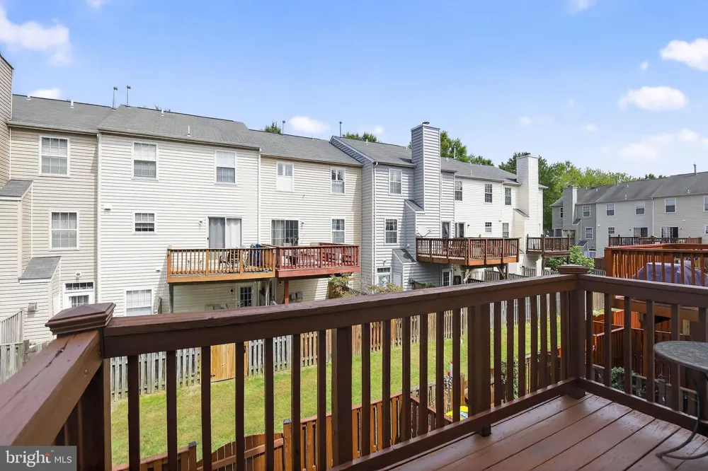 2492 WENTWORTH DRIVE Crofton, MD 21114