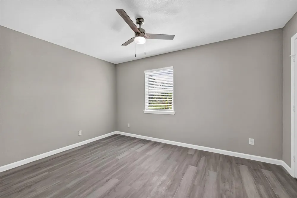 1302 Appomattox Drive Texas City, TX 77591