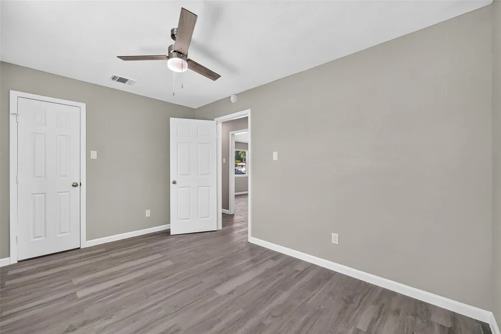 1302 Appomattox Drive Texas City, TX 77591
