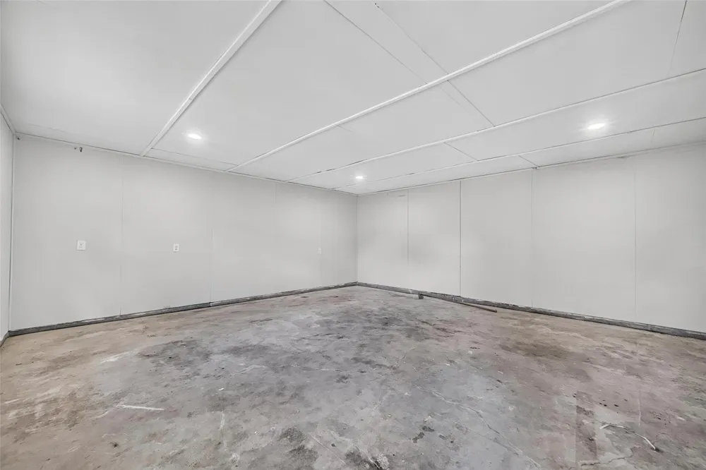 1302 Appomattox Drive Texas City, TX 77591