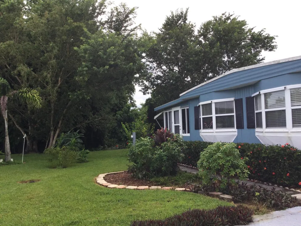 8 Santa Fe Lane Port St. Lucie, FL 34952