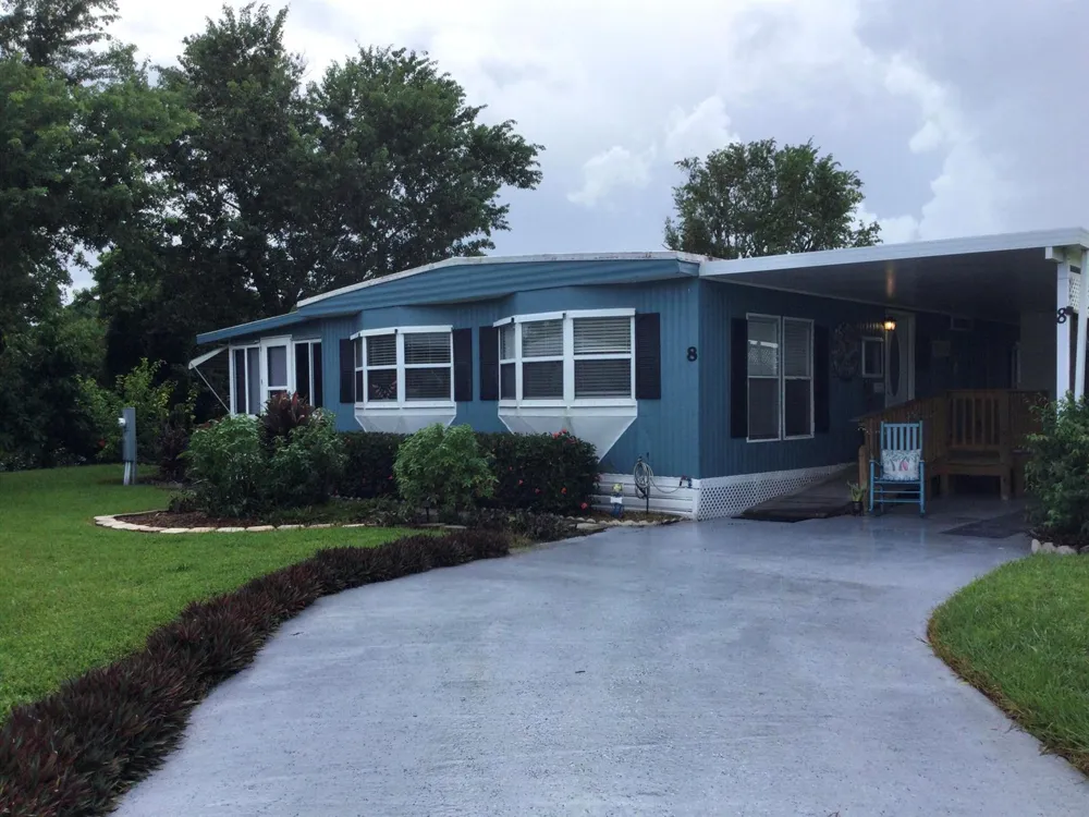 8 Santa Fe Lane Port St. Lucie, FL 34952