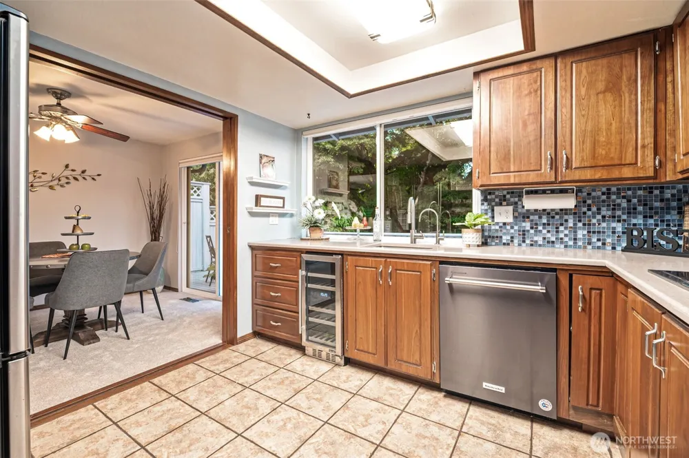 9032 NE 132nd Place Kirkland, WA 98034
