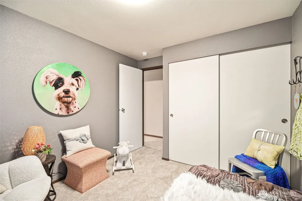 9032 NE 132nd Place Kirkland, WA 98034