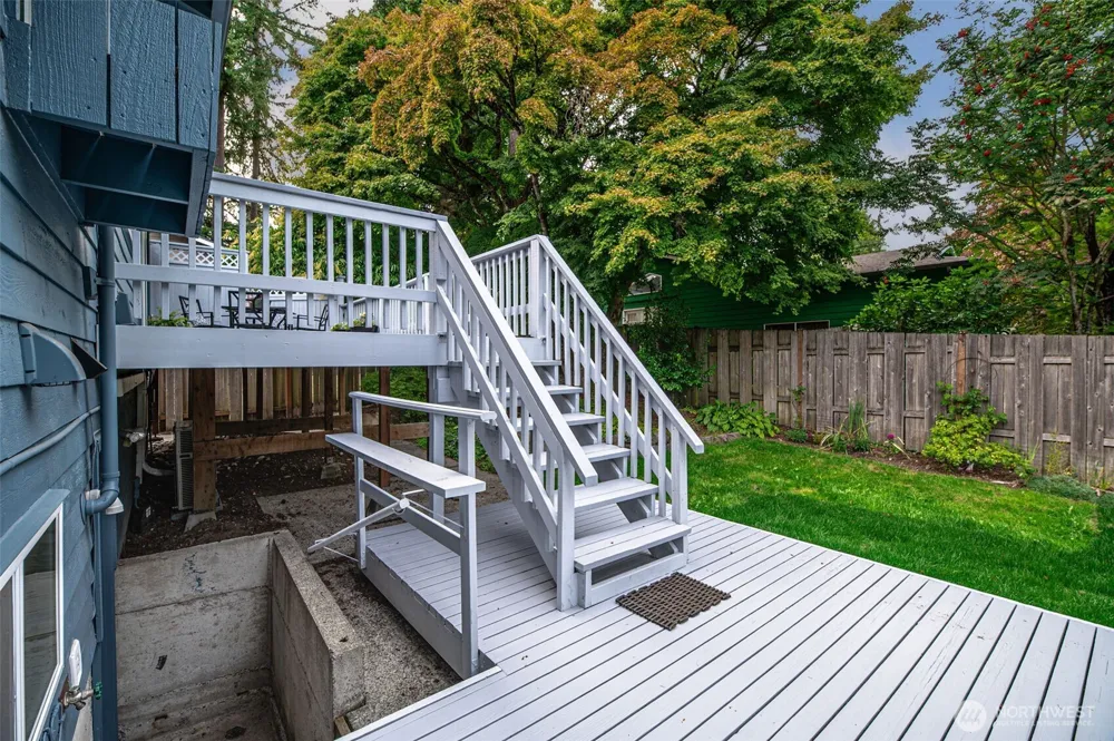 9032 NE 132nd Place Kirkland, WA 98034