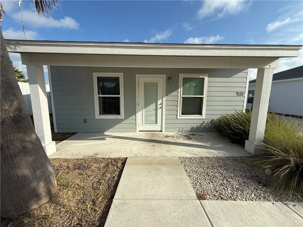 254 Oasis Circle #254 Rockport, TX 78382