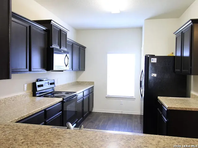 3907 Southton San Antonio, TX 78222