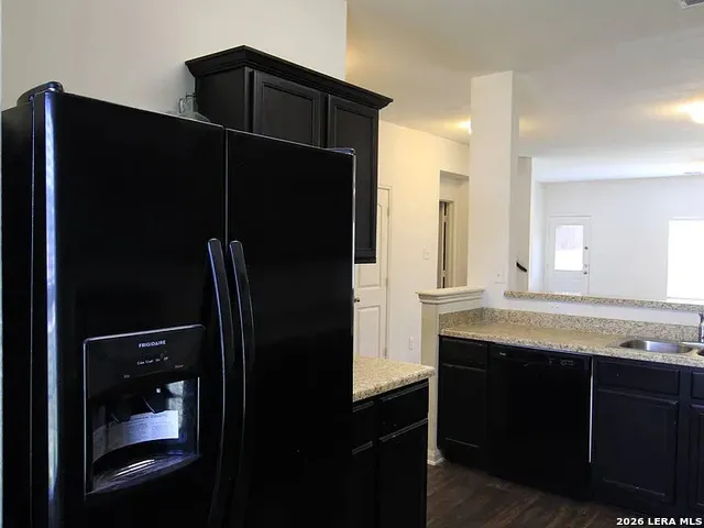 3907 Southton San Antonio, TX 78222