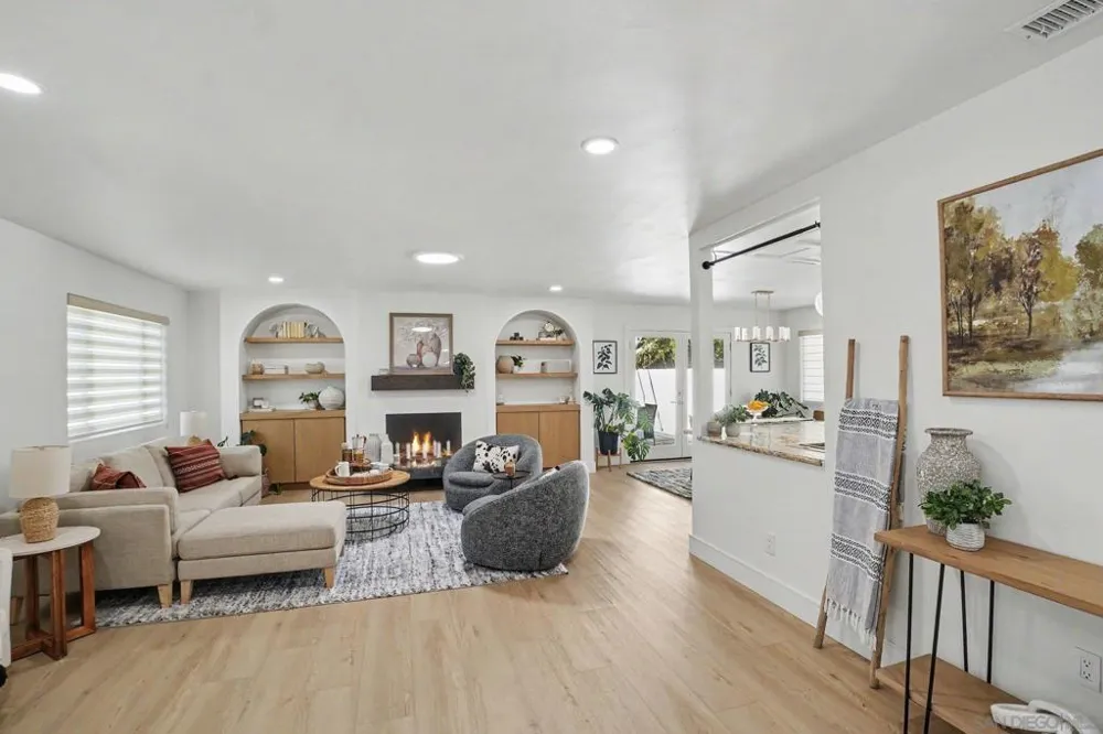 343 Horizon Hills El Cajon, CA 92020
