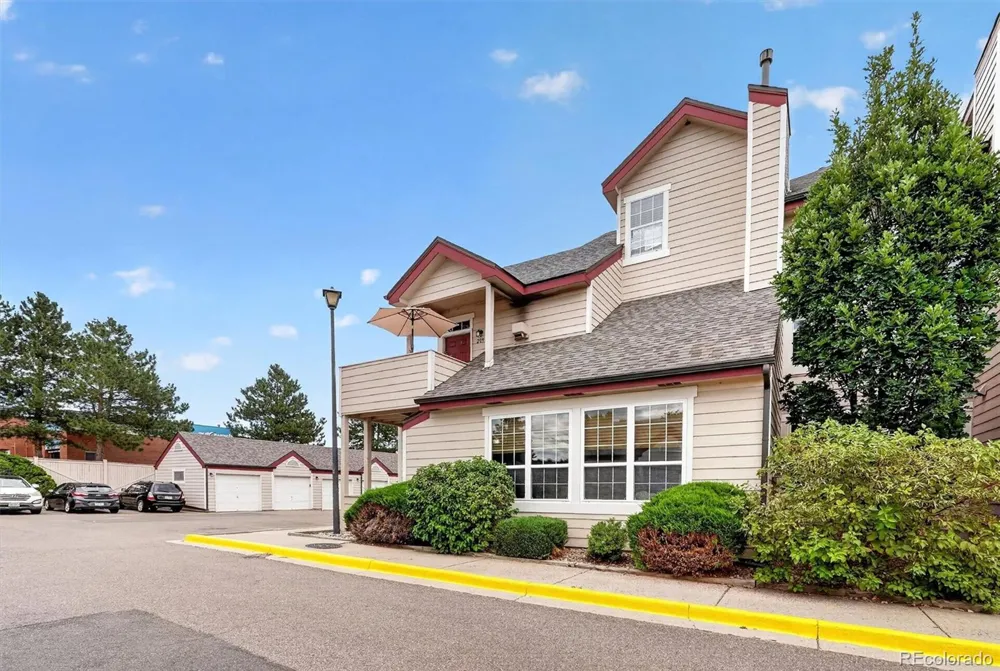 8377 S Upham Way #209 Littleton, CO 80128