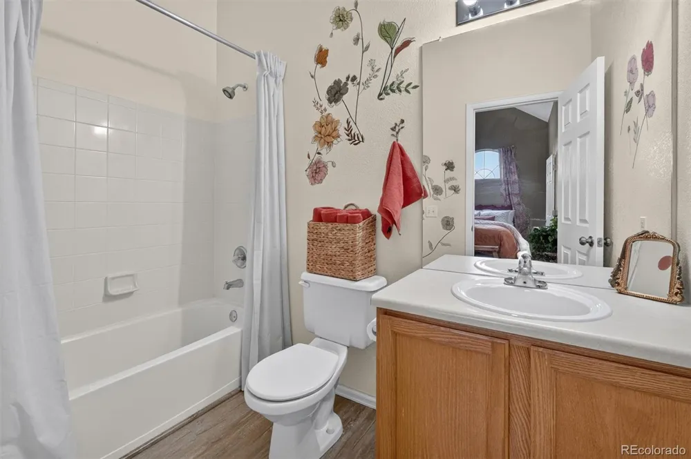 8377 S Upham Way #209 Littleton, CO 80128