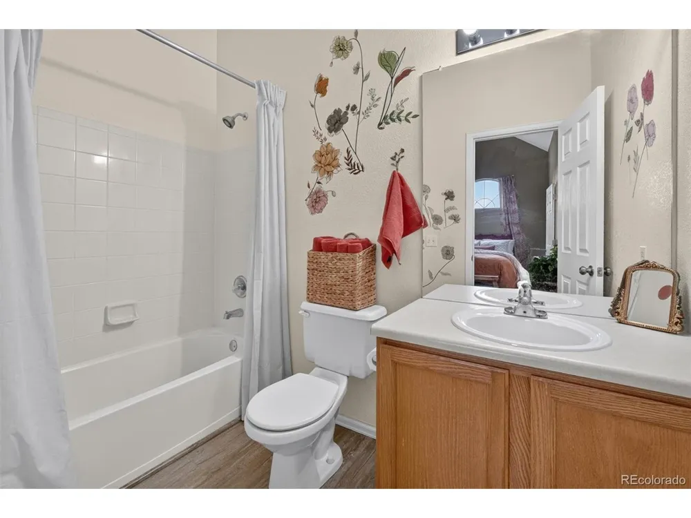 8377 S Upham Way #209 Littleton, CO 80128