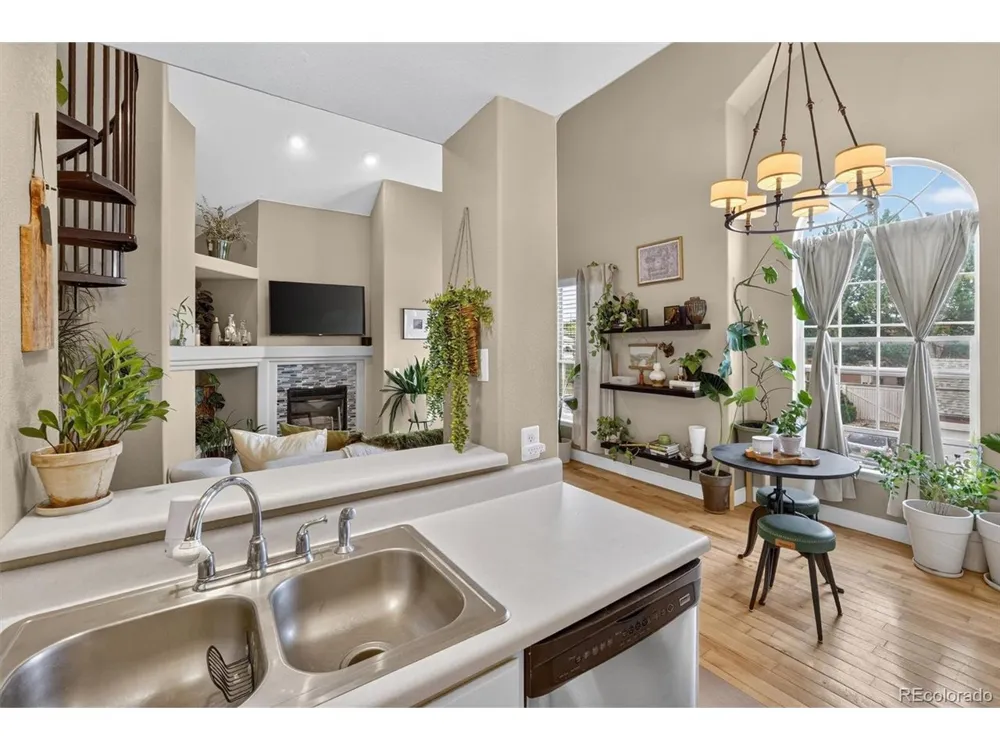 8377 S Upham Way #209 Littleton, CO 80128