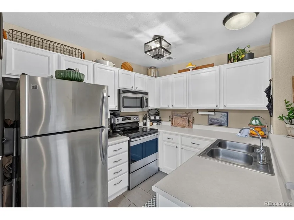 8377 S Upham Way #209 Littleton, CO 80128