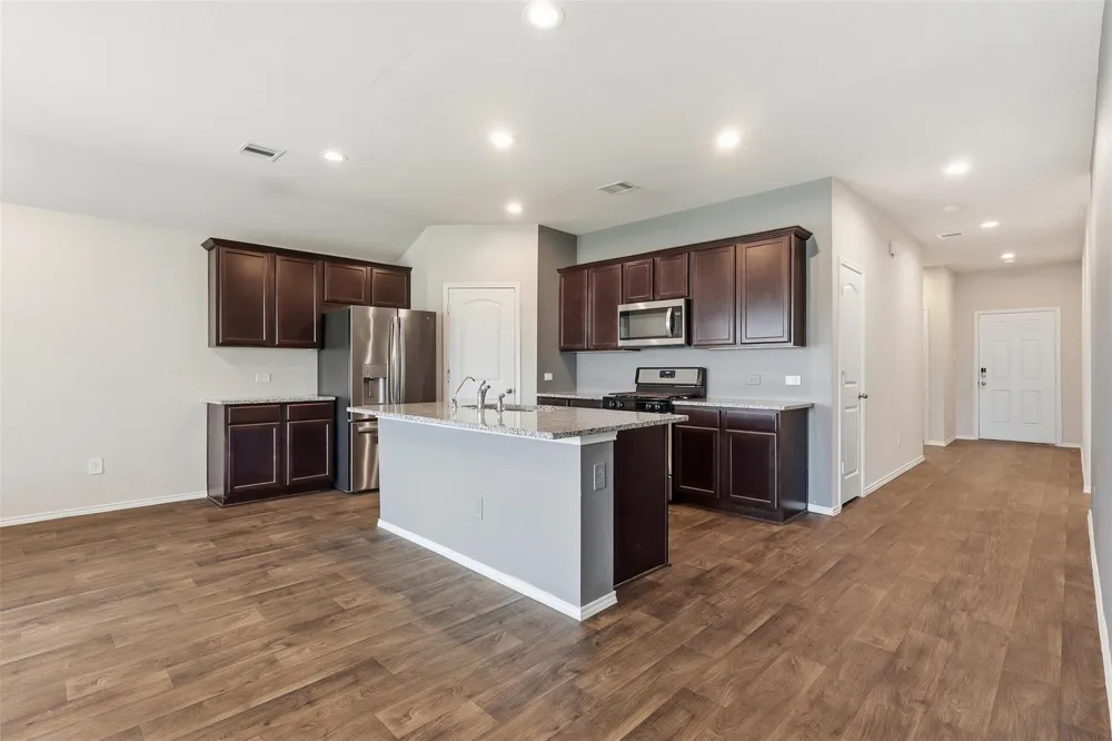 18651 Swainboro Drive New Caney, TX 77357