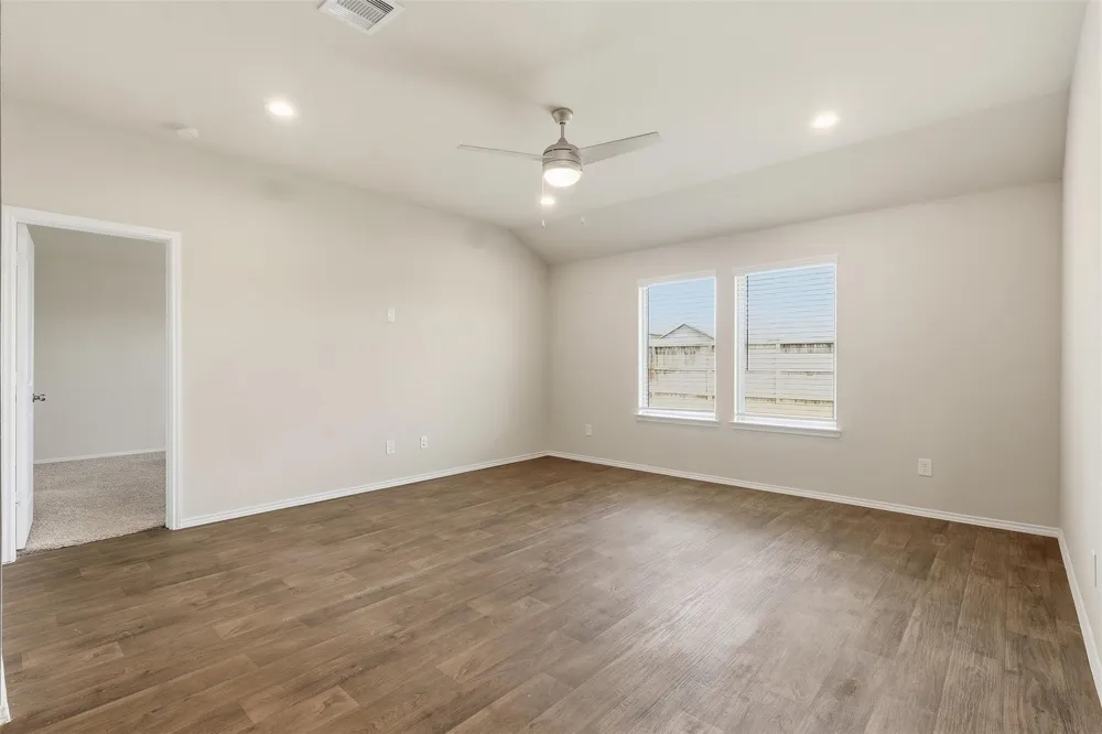18651 Swainboro Drive New Caney, TX 77357