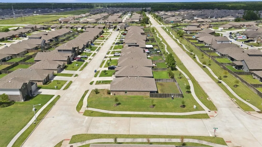 18651 Swainboro Drive New Caney, TX 77357