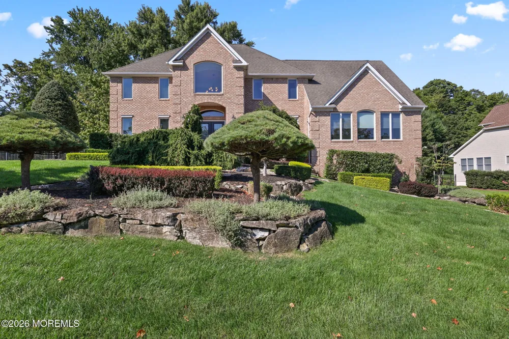 3 Landmark Lane Marlboro, NJ 07746