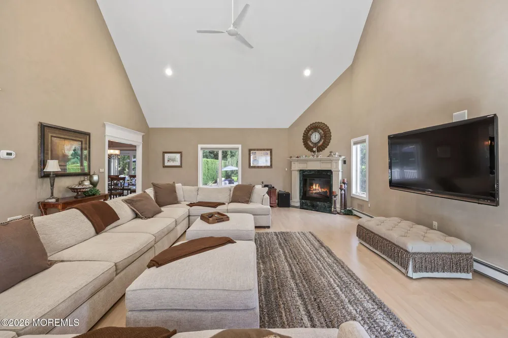 3 Landmark Lane Marlboro, NJ 07746