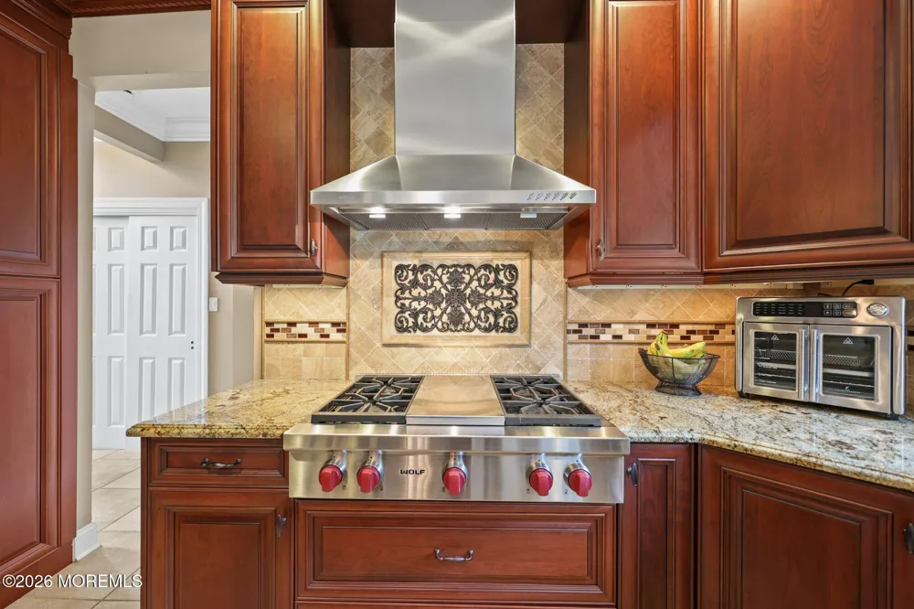 3 Landmark Lane Marlboro, NJ 07746