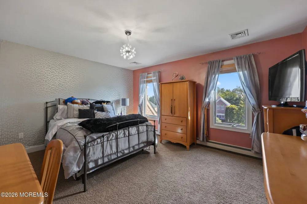 3 Landmark Lane Marlboro, NJ 07746