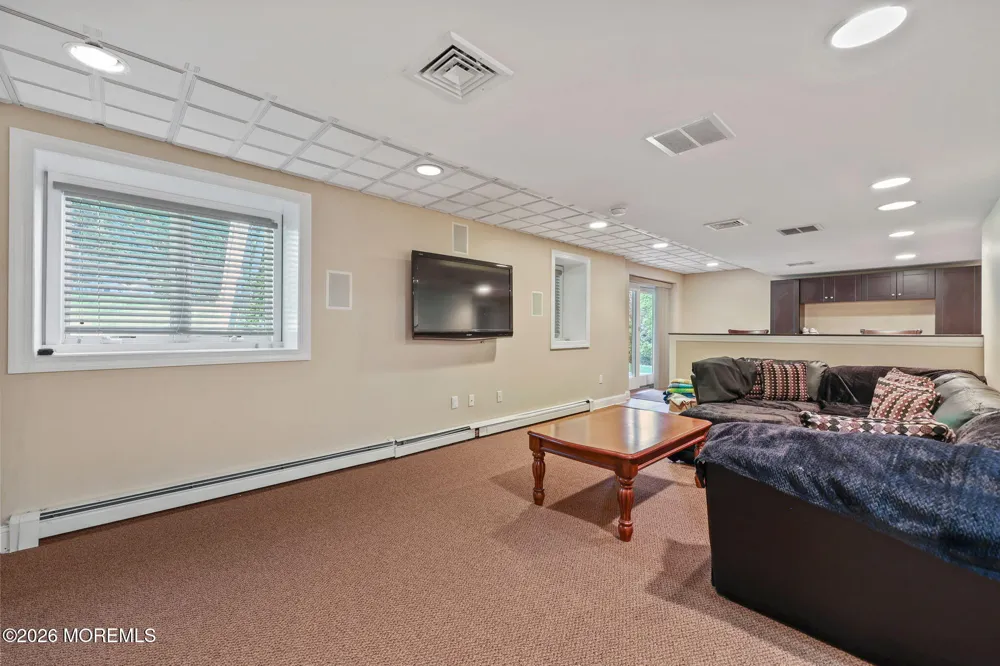3 Landmark Lane Marlboro, NJ 07746