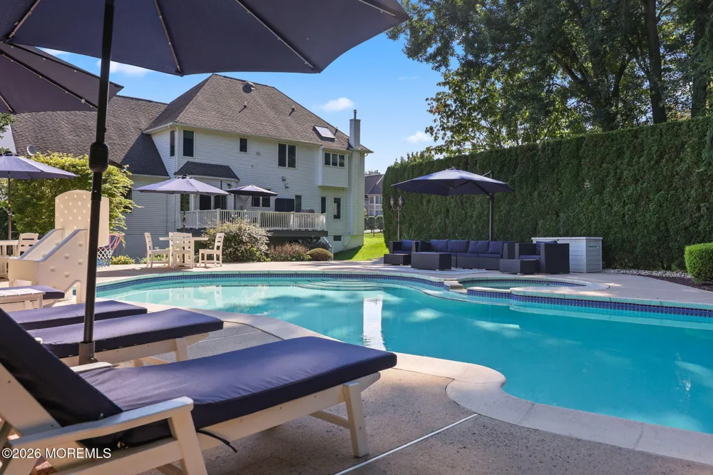 3 Landmark Lane Marlboro, NJ 07746