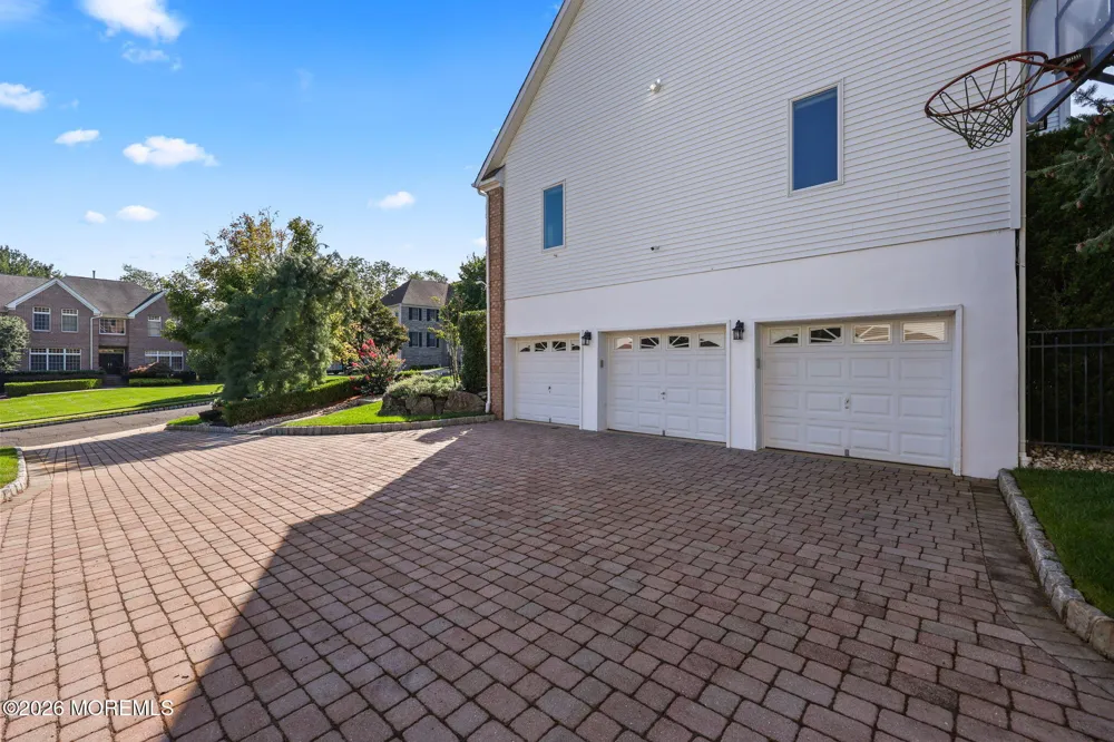 3 Landmark Lane Marlboro, NJ 07746
