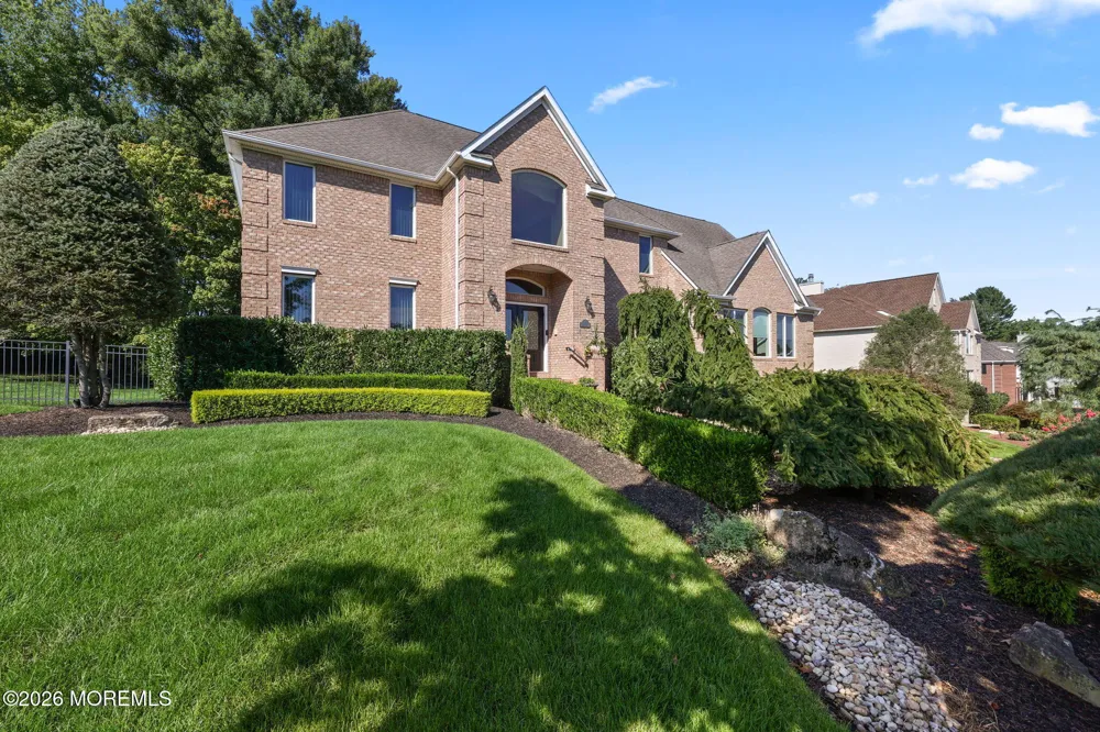3 Landmark Lane Marlboro, NJ 07746