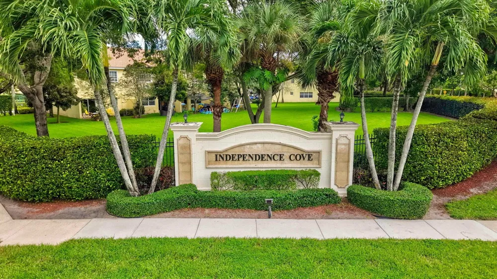 660 Imperial Lake Road West Palm Beach, FL 33413