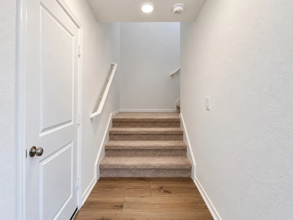 472 Marty Allen Loop Jarrell, TX 76537