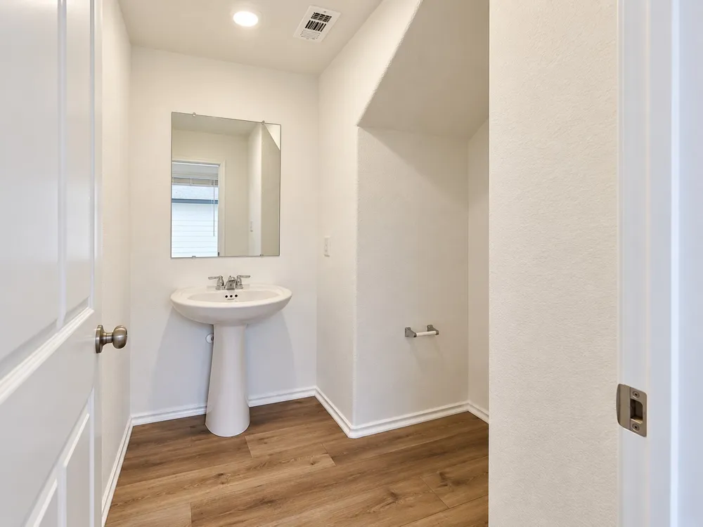 472 Marty Allen Loop Jarrell, TX 76537