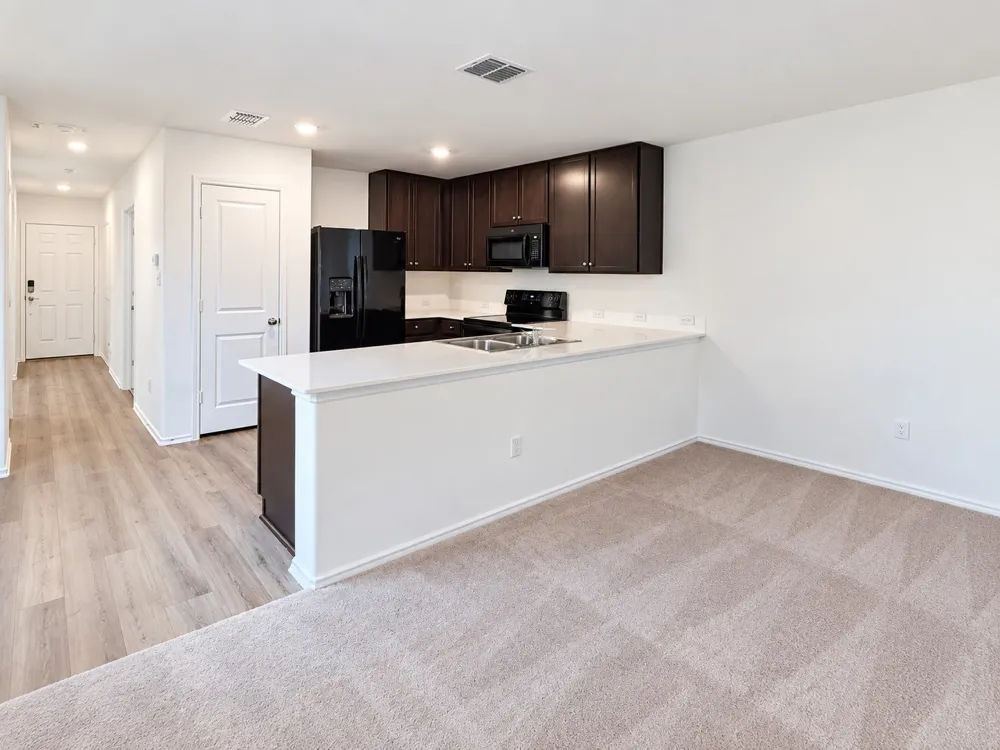 472 Marty Allen Loop Jarrell, TX 76537
