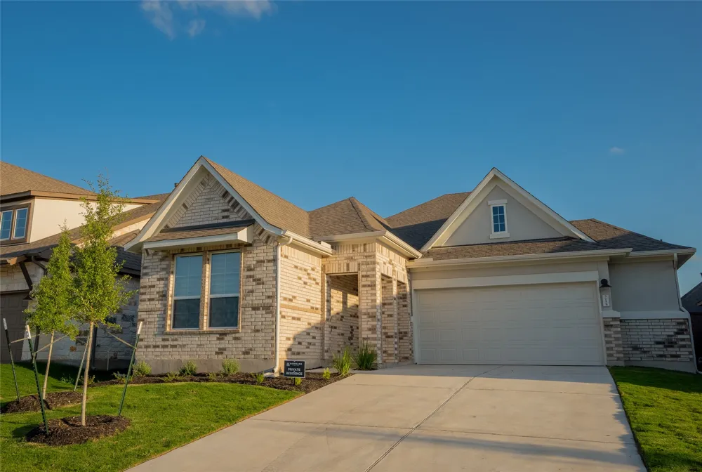 215 Grand Canyon Way Kyle, TX 78640