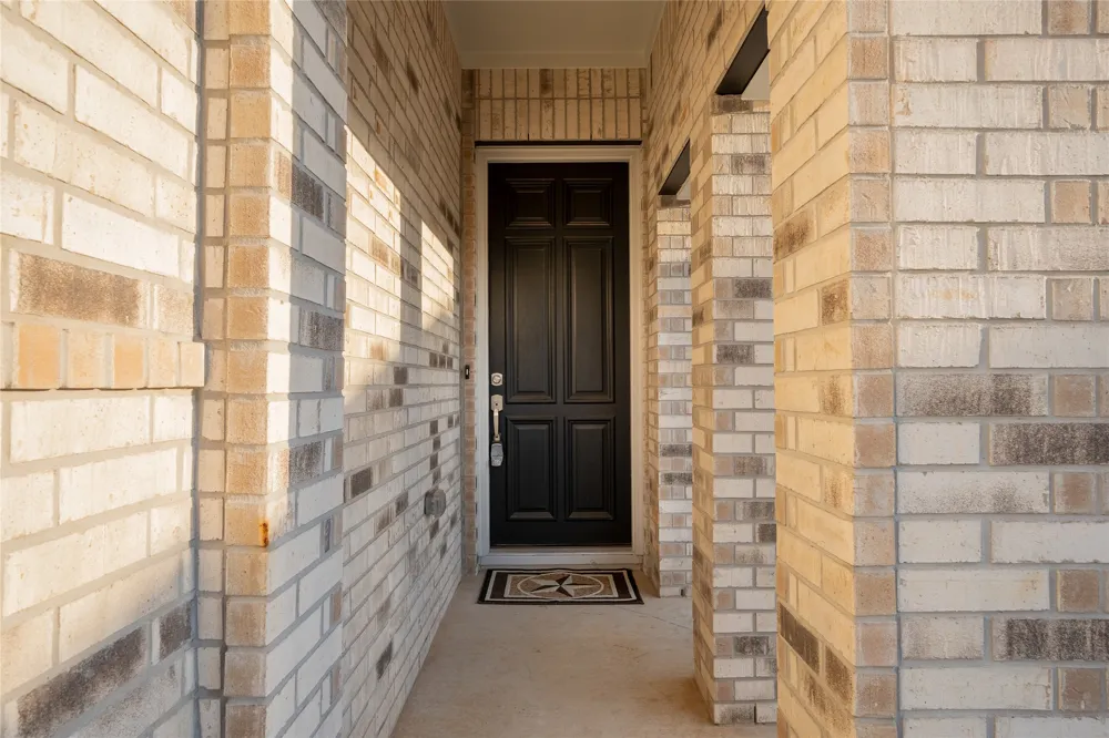215 Grand Canyon Way Kyle, TX 78640