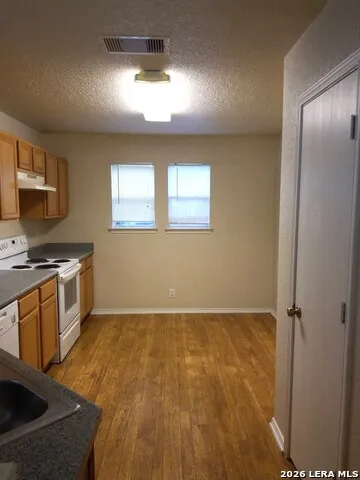 8018 SANDBAR PT San Antonio, TX 78254