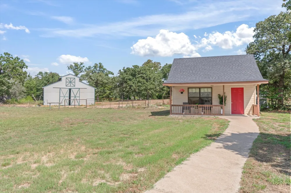 311 Fm 1651 Canton, TX 75103