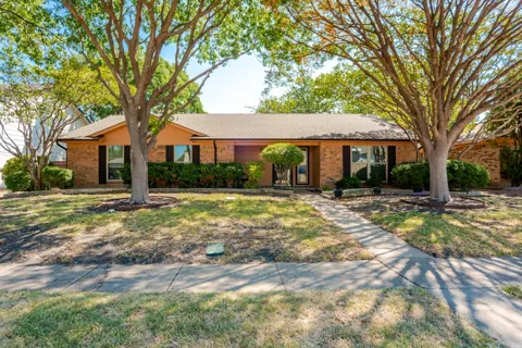 203 Trailridge Drive