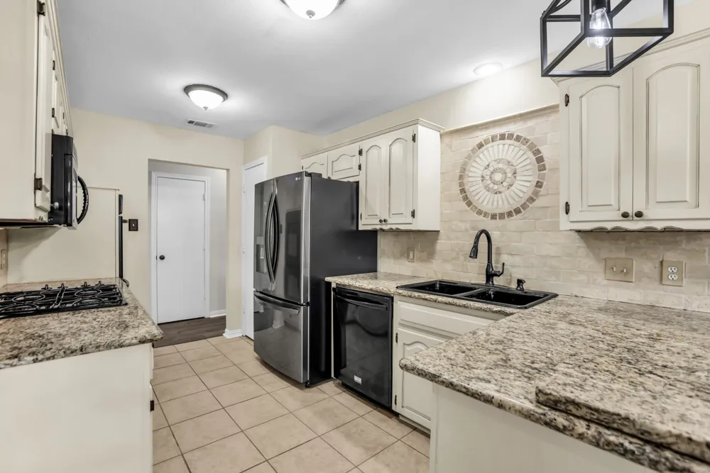 203 Trailridge Drive Richardson, TX 75081