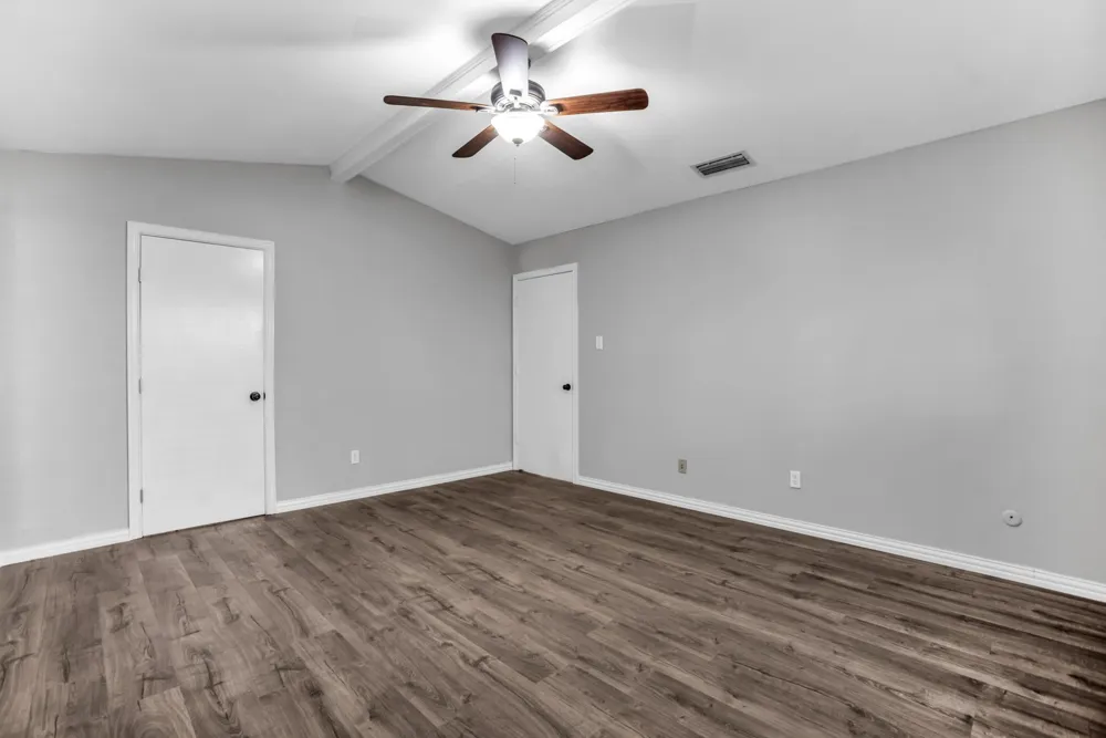 203 Trailridge Drive Richardson, TX 75081