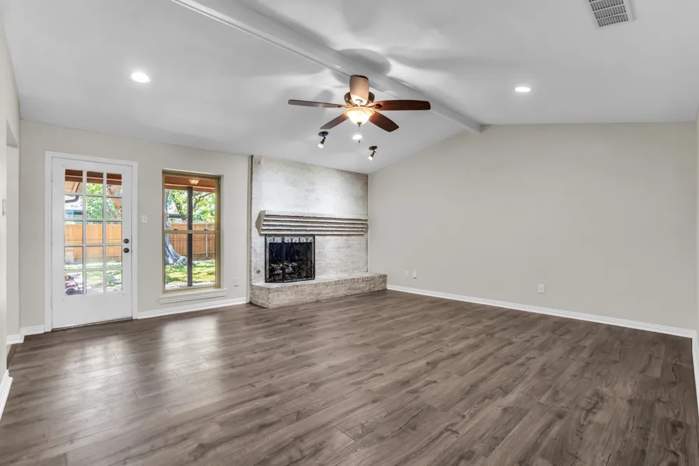 203 Trailridge Drive Richardson, TX 75081