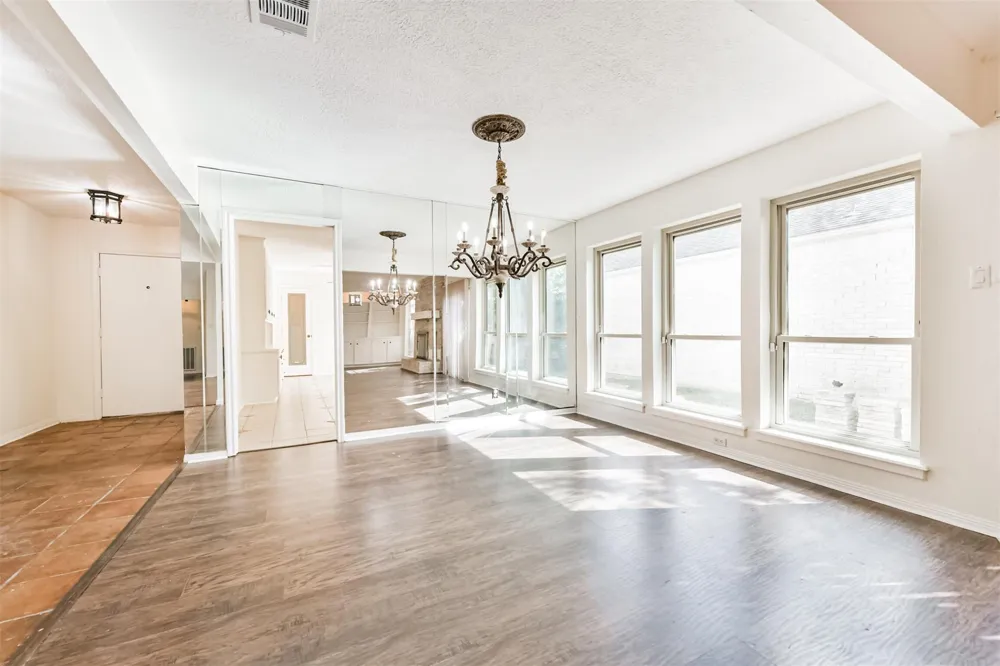 7815 Duffield Lane Houston, TX 77071